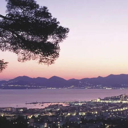 Lägenhet Antares Pop Cannes